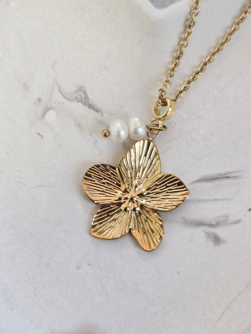 Collier AYA